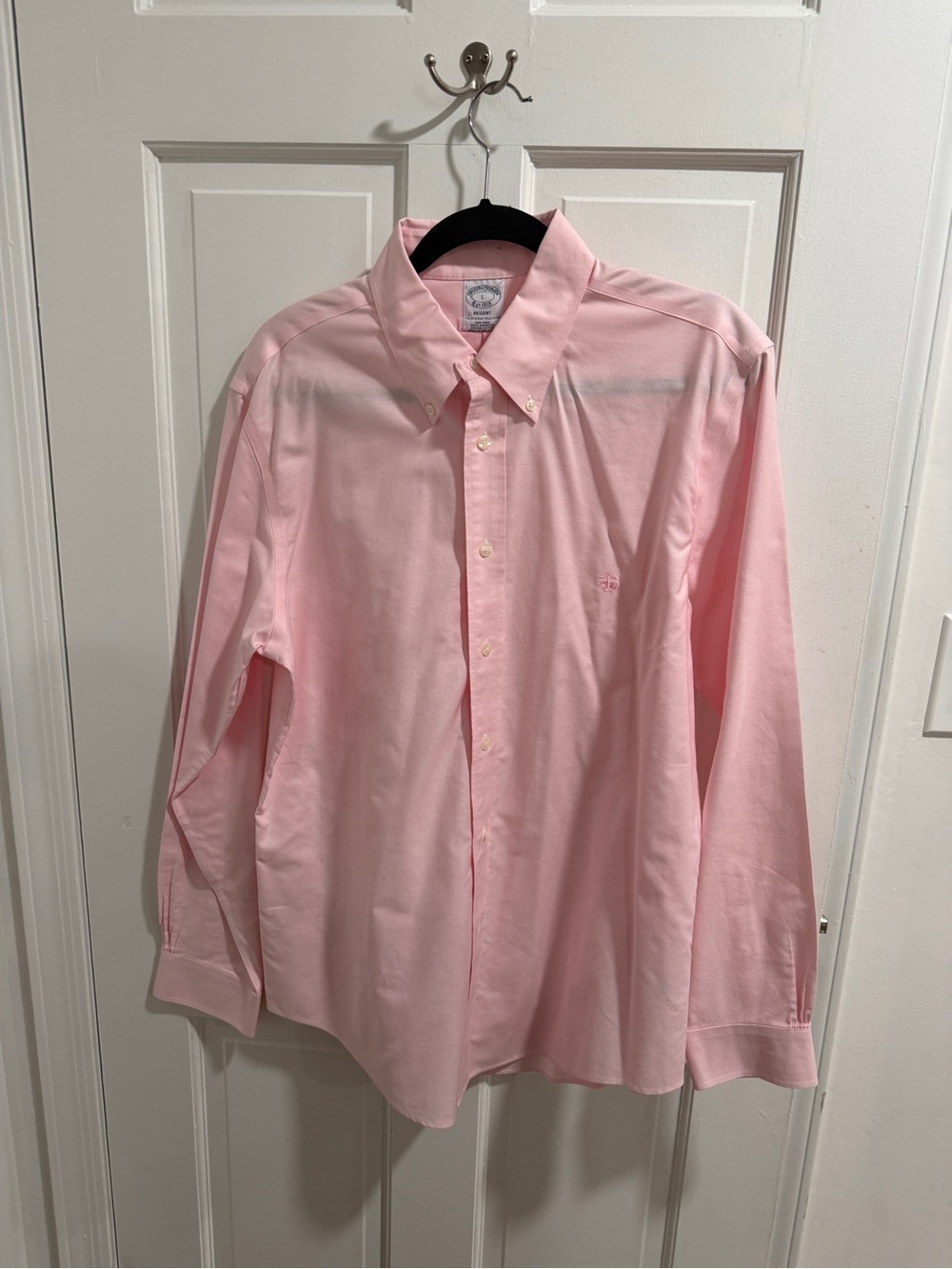 Brooks Brother's Regent Men’s Button-Down Shirt in Light Pink Size Large